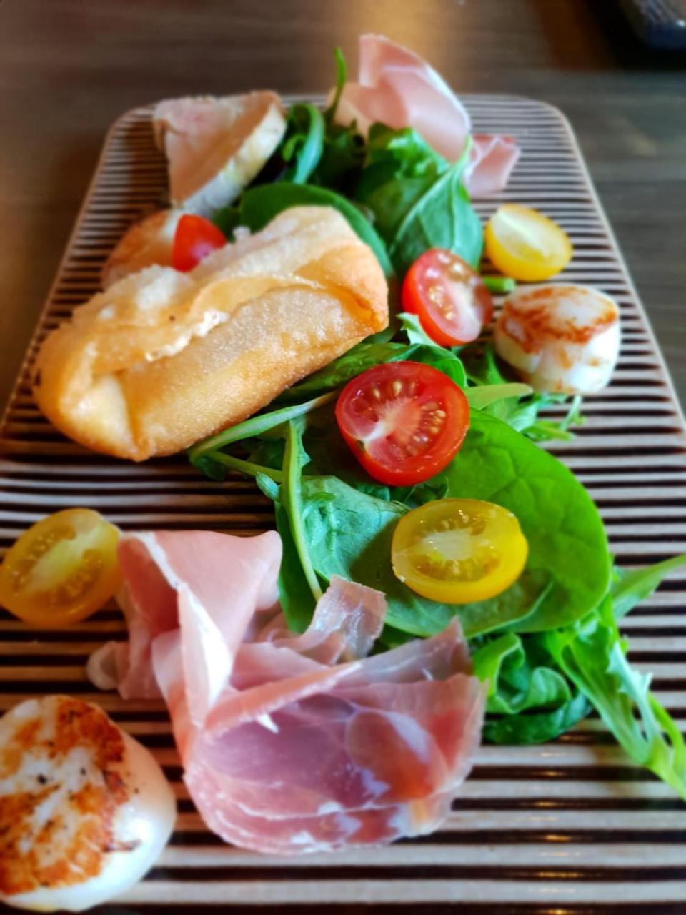 Hotel De La Gare - Restaurant Bistro Quai La Roche-sur-Yon Esterno foto